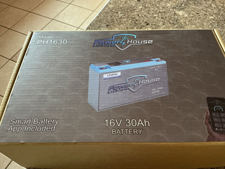 PowerHouse Lithium 16V 30Ah Deep-Cycle Battery